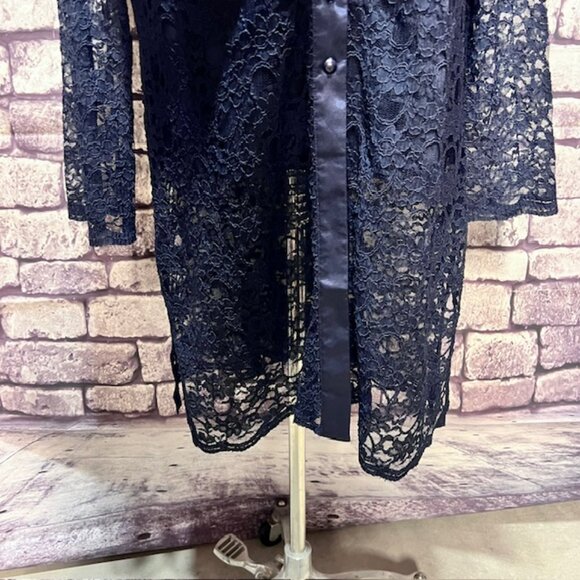 Susan Graver Blue Lace Jacket W/ Solid Tank Size 2X - Picture 4 of 12
